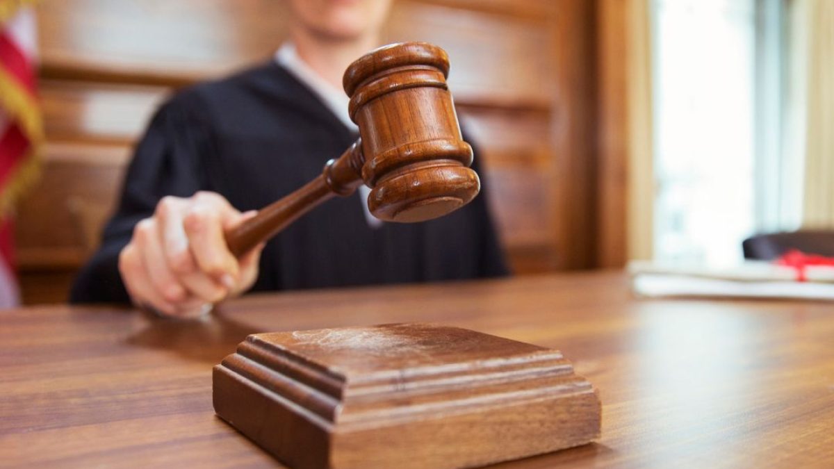 Come scegliere un traduttore giurato per le tue esigenze legali?